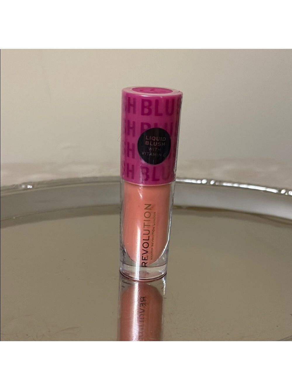 Revolution Blush Bomb in Peach Filter NEW